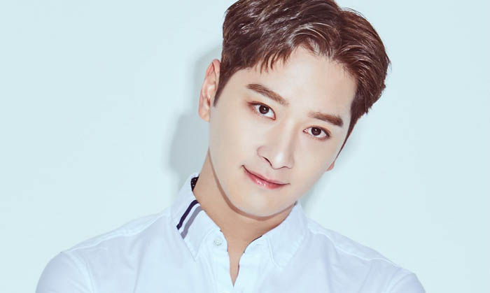 Meet Hwang Chan-sung (Chansung) – South Korean Singer From Boy Band 2PM